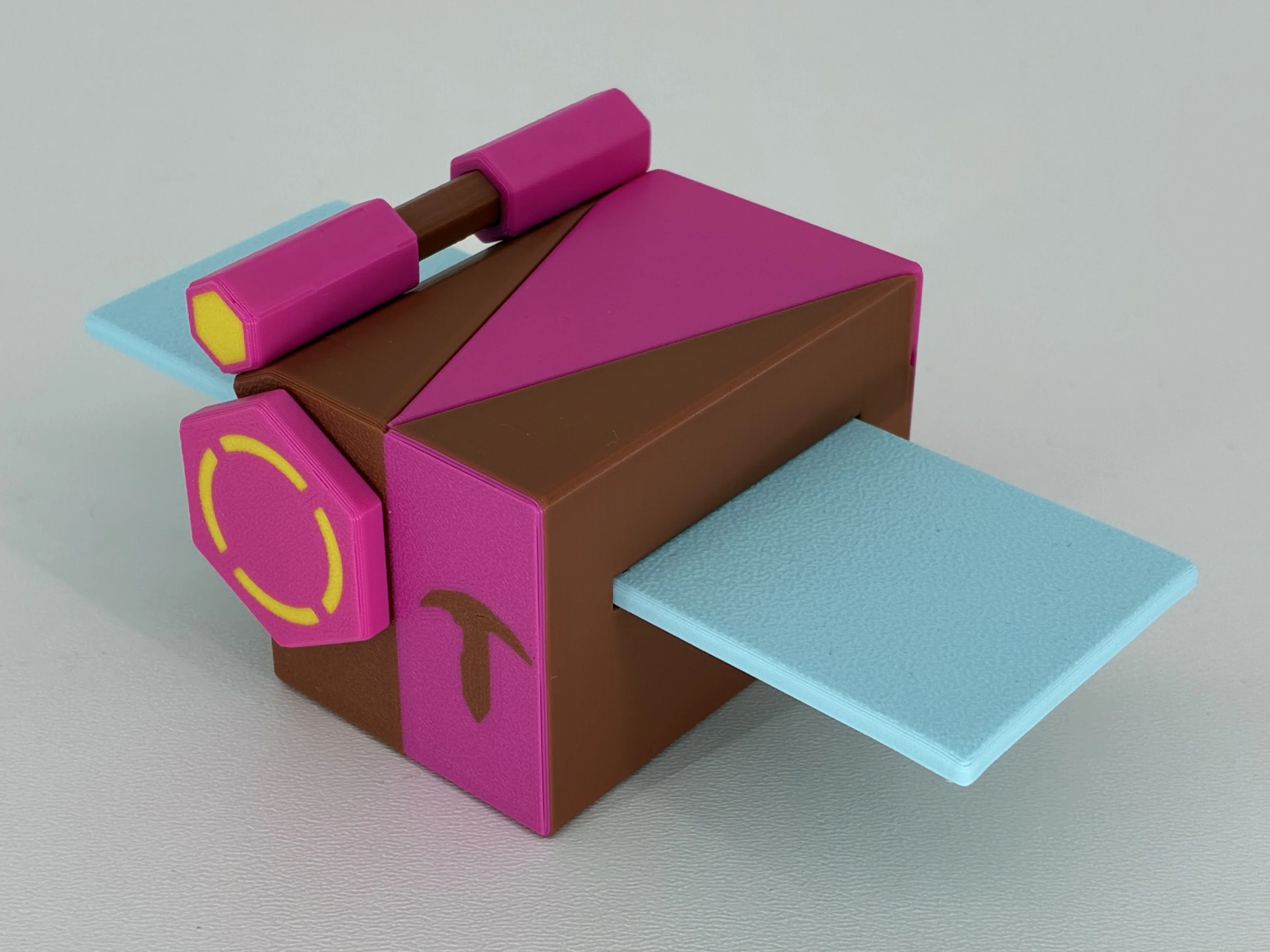 Precise Bee Figure