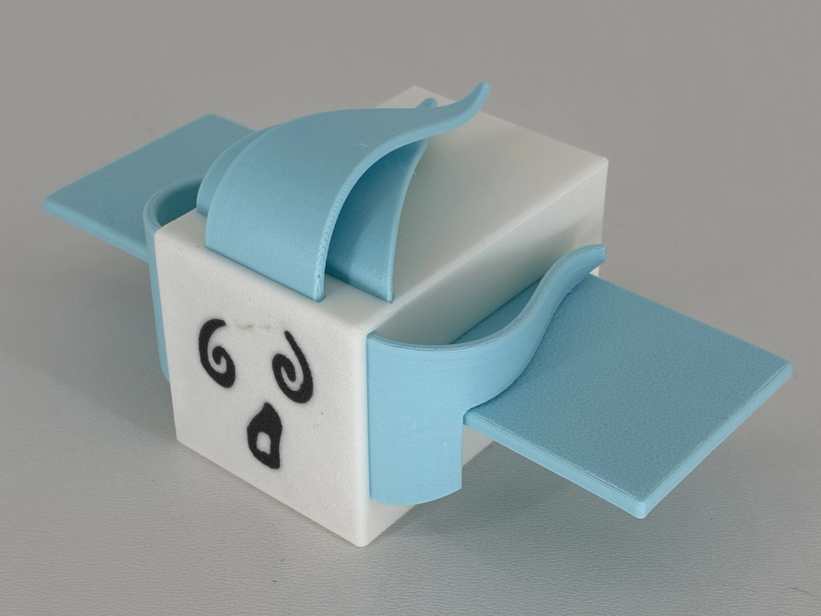 Windy Bee Figure