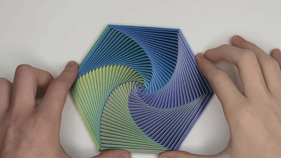Hexagon Twist Toy
